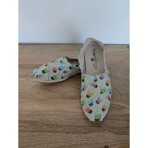 TOMS Boba Tea Print Classic Alpargatas – Size 6.5